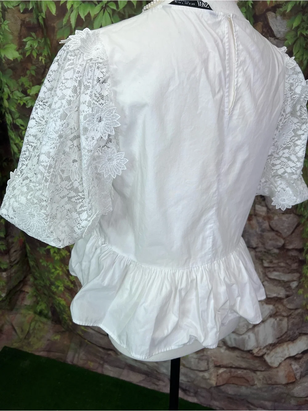 ZARA White Coastal Prep Feminine Lace Puff Sleeve Romantic Peplum Blouse, S